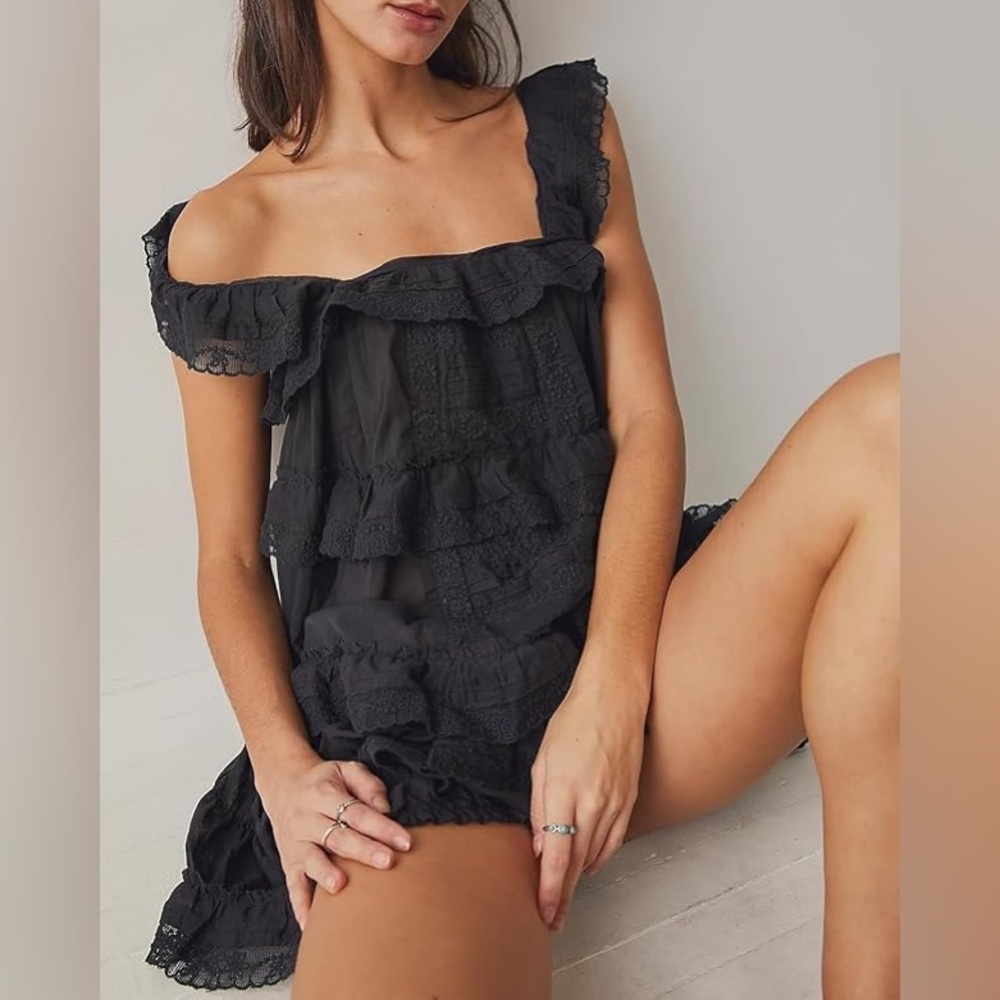 Chic Black Ruffle Backless Dress - image 5